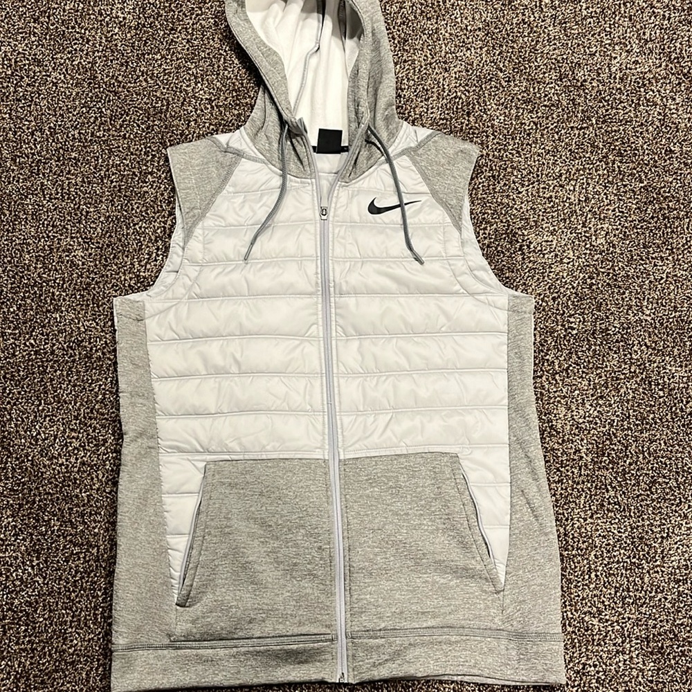 Men’s Nike Puffer Active Vest